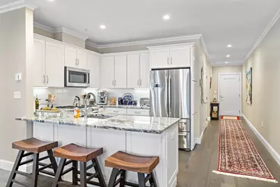 175 North Ave #302, Wakefield, MA 01880 - Photo 3
