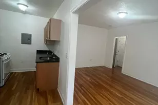 10 Yeamans St, Revere, MA 02151 - Photo 5
