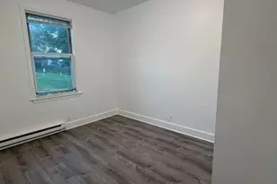 128 Shawmut St, Cheshire, MA 02150 - Photo 7