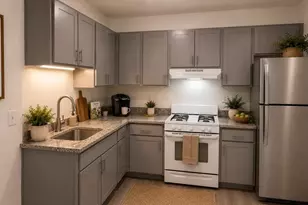 128 Shawmut St, Cheshire, MA 02150 - Photo 1