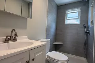 30 Valley St, Everett, MA 02149 - Photo 5