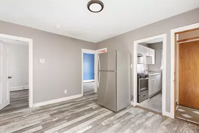 24 Belleville Rd, New Bedford, MA 02745 - Photo 7