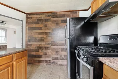 24 Belleville Rd, New Bedford, MA 02745 - Photo 11