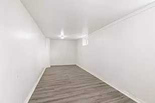 24 Belleville Rd, New Bedford, MA 02745 - Photo 17
