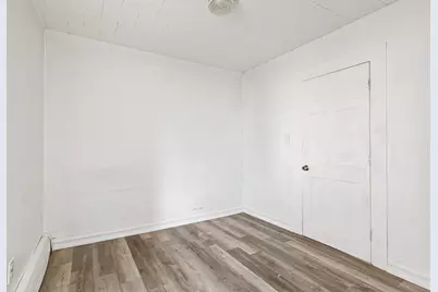 24 Belleville Rd, New Bedford, MA 02745 - Photo 13