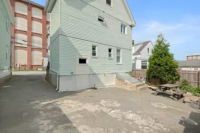 24 Belleville Rd, New Bedford, MA 02745 - Photo 31