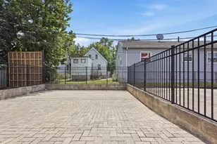 144 Highland Ave, Somerville, MA 02143 - Photo 25