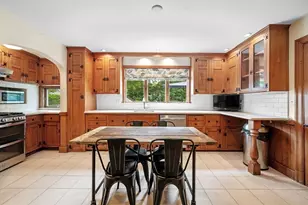 12 Robert Rd, Marblehead, MA 01945 - Photo 7