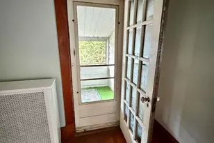 93 Dartmouth St, Holyoke, MA 01040 - Photo 25