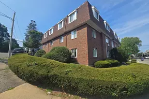 725 Broad St, Weymouth, MA 02189 - Photo 1