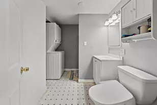 254-256 E Eagle St, Boston, MA 02128 - Photo 27