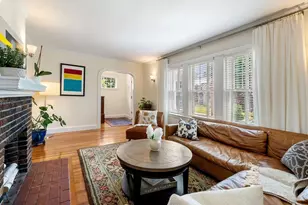 40 Ansonia Rd, Boston, MA 02132 - Photo 11