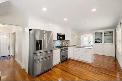 40 Ansonia Road, Boston, MA 02132 - Photo 11