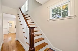 40 Ansonia Rd, Boston, MA 02132 - Photo 17