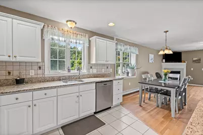 60 West Street #60, Plympton, MA 02367 - Photo 7