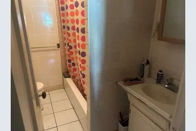 28 Gosnold St, New Bedford, MA 02740 - Photo 11