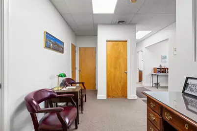 1074 Massachusetts Ave, Arlington, MA 02476 - Photo 7