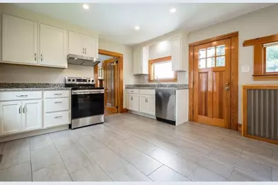 41 Dean Ave, Franklin, MA 02038 - Photo 21