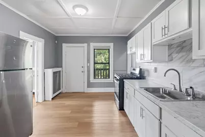 92 Woodside Terrace #4L, Springfield, MA 01108 - Photo 1