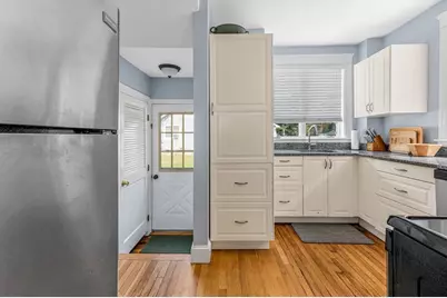 85 Lincoln Rd, Walpole, MA 02081 - Photo 13