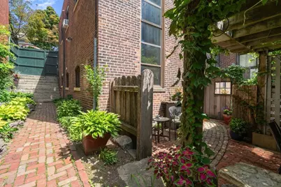 8 Dartmouth Street #5, Boston, MA 02116 - Photo 13
