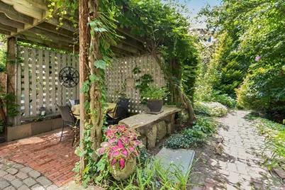 8 Dartmouth Street #5, Boston, MA 02116 - Photo 15