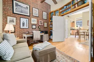 8 Dartmouth St, Boston, MA 02116 - Photo 3
