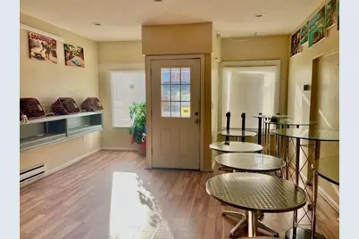 379 Park Ave #B, Worcester, MA 01610 - Photo 3