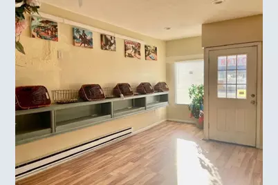 379 Park Ave #B, Worcester, MA 01610 - Photo 5