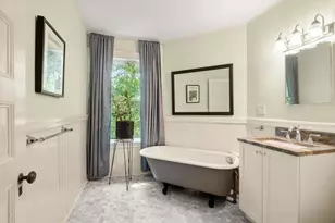 292 Clinton Rd, Brookline, MA 02445 - Photo 23