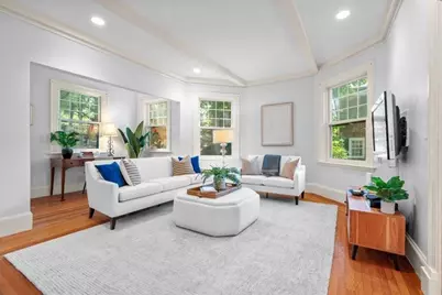 292 Clinton Rd, Brookline, MA 02445 - Photo 7