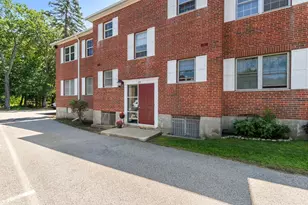 173 Lake Shore Rd, Boston, MA 02135 - Photo 37