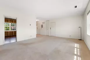 173 Lake Shore Rd, Boston, MA 02135 - Photo 15