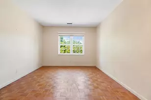 173 Lake Shore Rd, Boston, MA 02135 - Photo 27