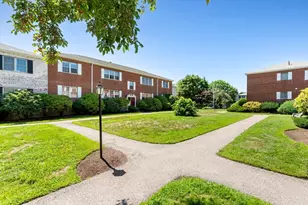 173 Lake Shore Rd, Boston, MA 02135 - Photo 35