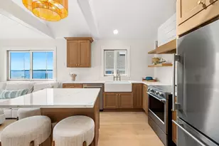 4 Union Ave, Mattapoisett, MA 02739 - Photo 7