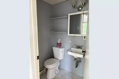 48 Mt Pleasant Ave #2R, Leominster, MA 01453 - Photo 3