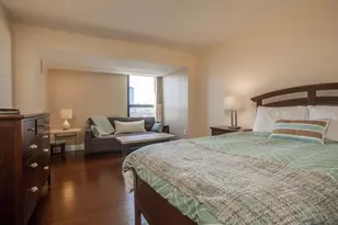 566 Commonwealth Ave, Boston, MA 02215 - Photo 17