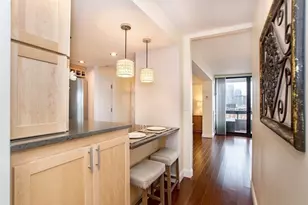 566 Commonwealth Ave, Boston, MA 02215 - Photo 9