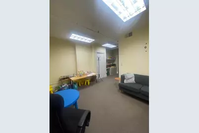1583 Beacon St #A6, Brookline, MA 02446 - Photo 3