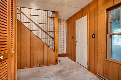 87 Holyoke St, Easthampton, MA 01027 - Photo 13