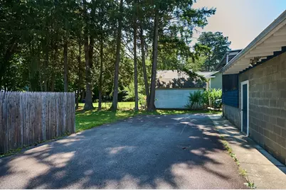 87 Holyoke St, Easthampton, MA 01027 - Photo 23