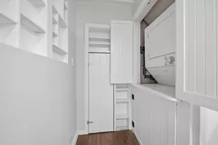 68 Pleasant St, Newburyport, MA 01950 - Photo 13