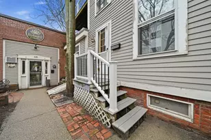 68 Pleasant St, Newburyport, MA 01950 - Photo 19