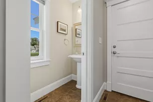 28 Follinsbee Ln, West Newbury, MA 01985 - Photo 21