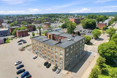41 Chatham St #5, Worcester, MA 01609 - Photo 3