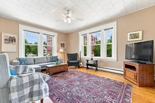 41 Chatham St, Worcester, MA 01609 - Photo 9