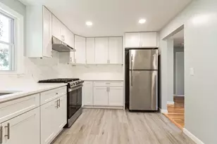 10 Michael Rd, Randolph, MA 02368 - Photo 5