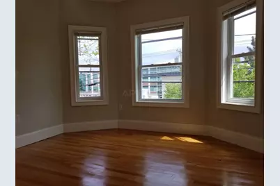 231 Boston Ave #2, Medford, MA 02155 - Photo 5