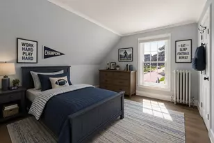 98 Pleasant St, Franklin, MA 02038 - Photo 17